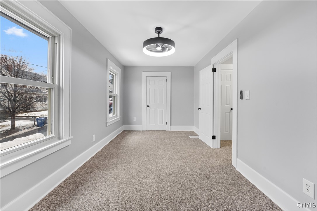 118 Hobart Avenue, Syracuse, New York image 16