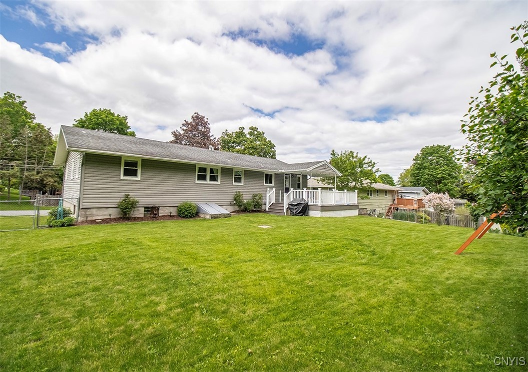 106 Peterson Drive, Camillus, New York image 34