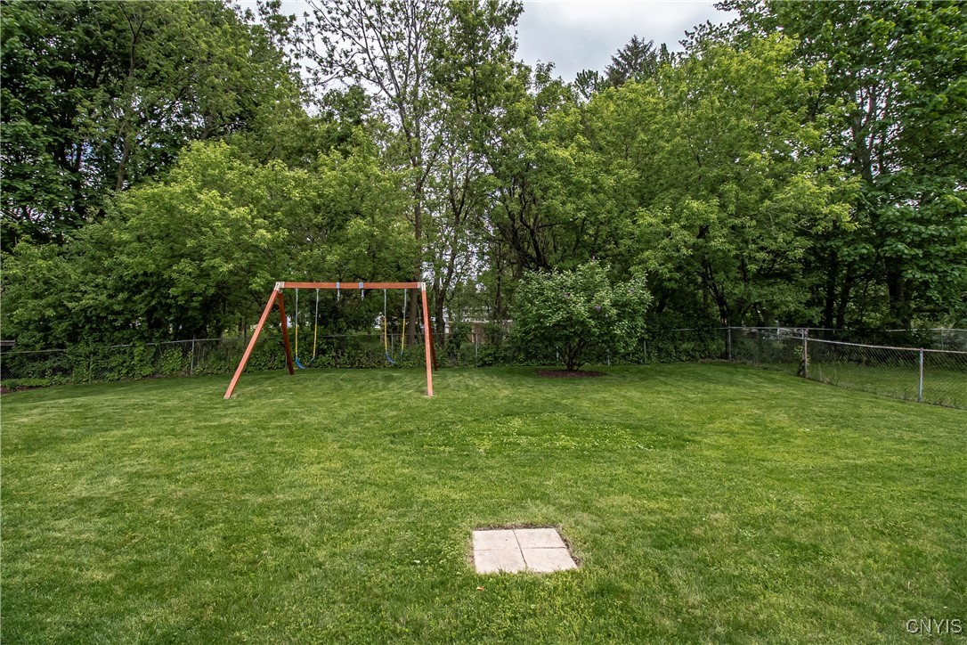 106 Peterson Drive, Camillus, New York image 36
