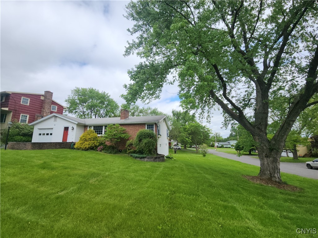 149 Robbins Lane