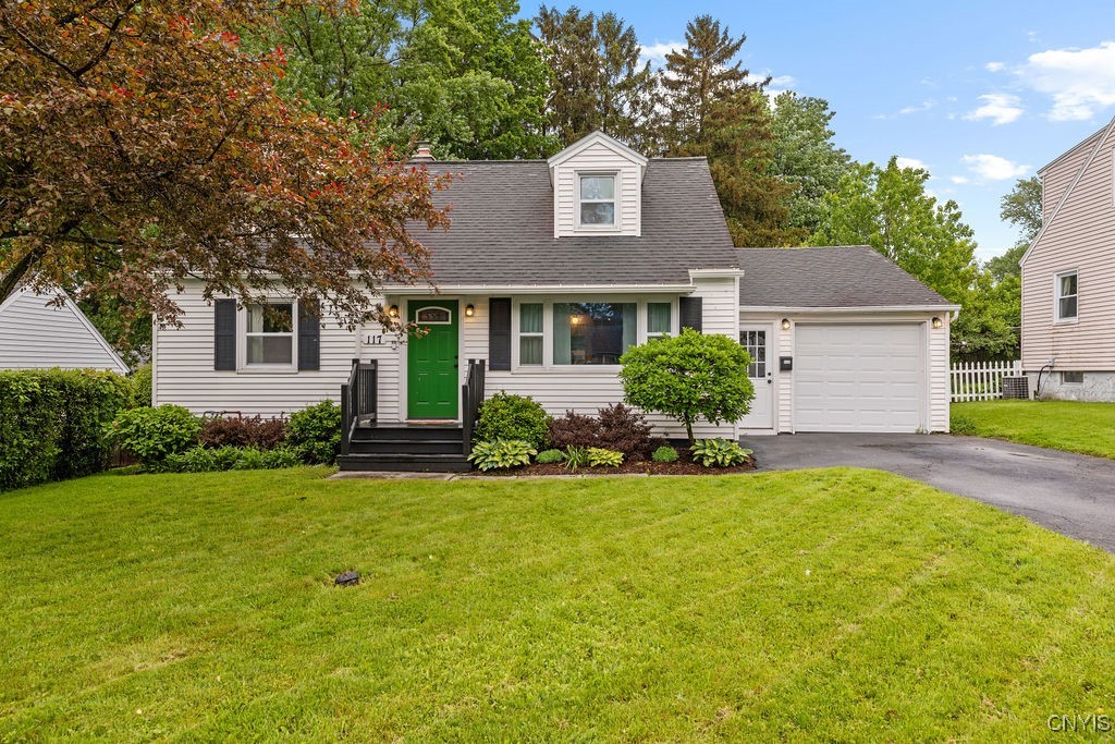 117 Terrace Drive, Camillus, New York image 1