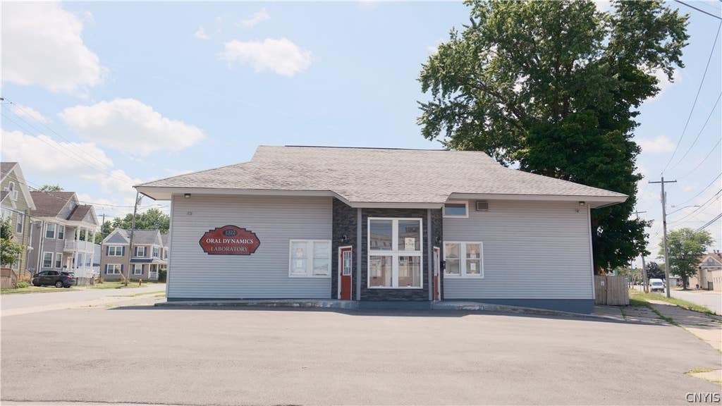 Photo of 1322 Sunset Avenue, Utica, NY 13502 (MLS # S1697456)