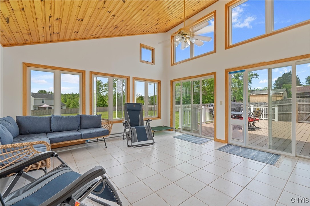 6589 Winchell Road, Camillus, New York image 18