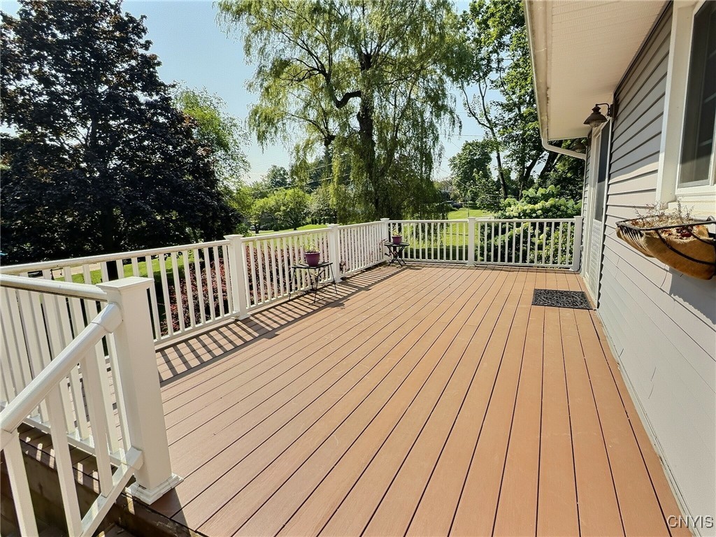 Cortlandville, New York 13045, United States, 5 Bedrooms Bedrooms, ,4 BathroomsBathrooms,Residential,Active,180298