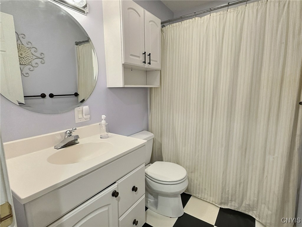 Cortlandville, New York 13045, United States, 5 Bedrooms Bedrooms, ,4 BathroomsBathrooms,Residential,Active,180298