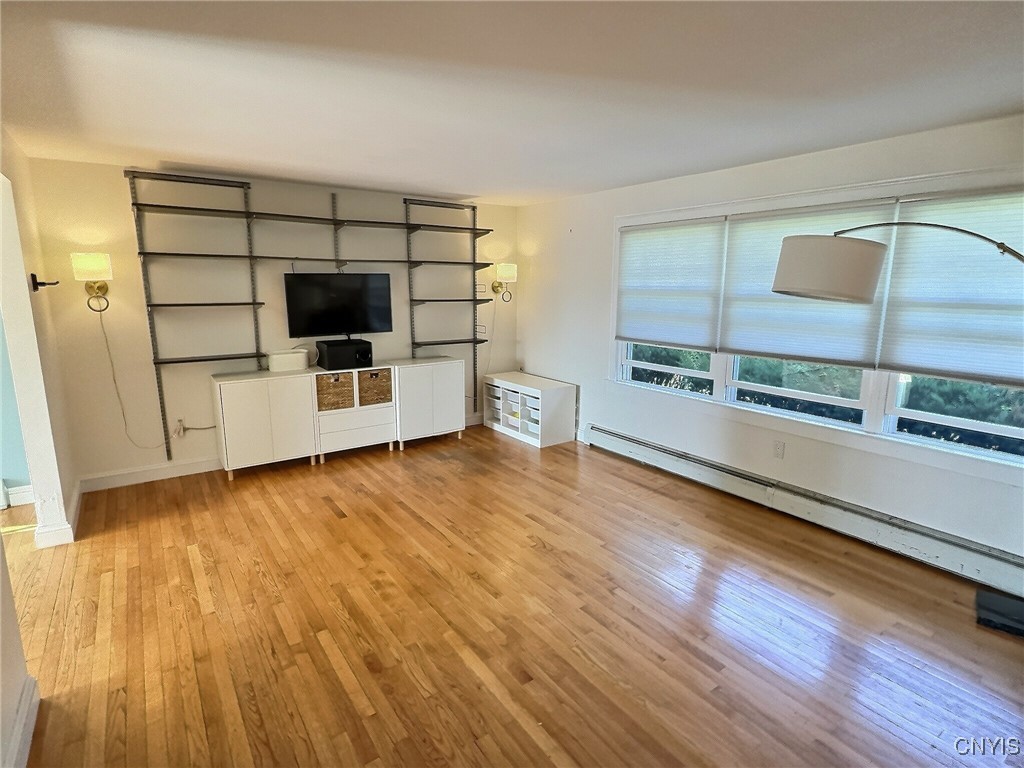 Cortlandville, New York 13045, United States, 5 Bedrooms Bedrooms, ,4 BathroomsBathrooms,Residential,Active,180298