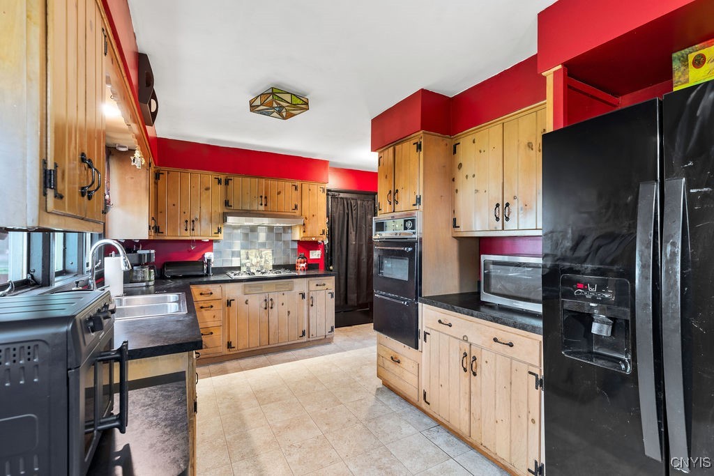 7958 Vernon Road, Cicero, New York image 18