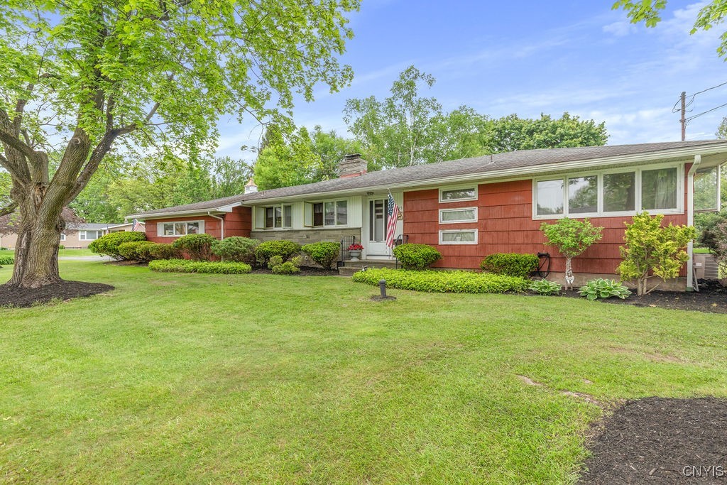 7958 Vernon Road, Cicero, New York image 4