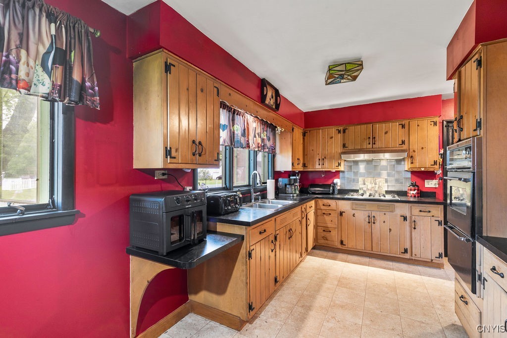 7958 Vernon Road, Cicero, New York image 19