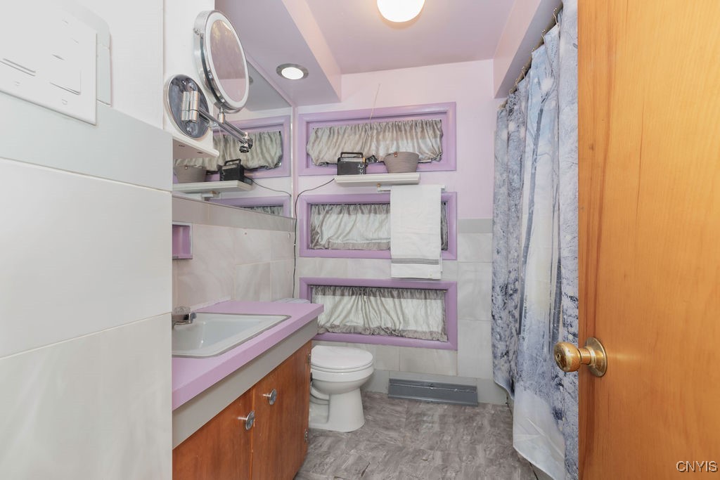7958 Vernon Road, Cicero, New York image 29