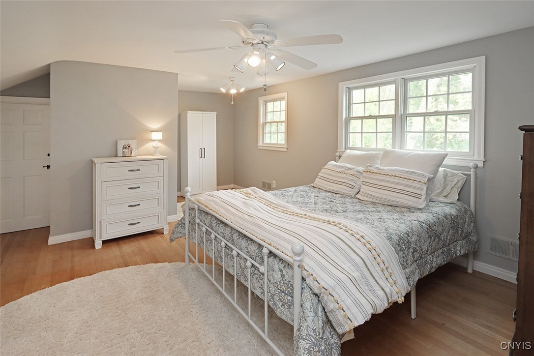 7643 Somerset Lane, Manlius, New York image 36