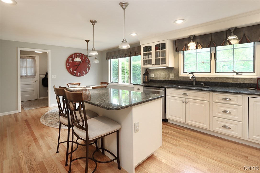 7643 Somerset Lane, Manlius, New York image 14
