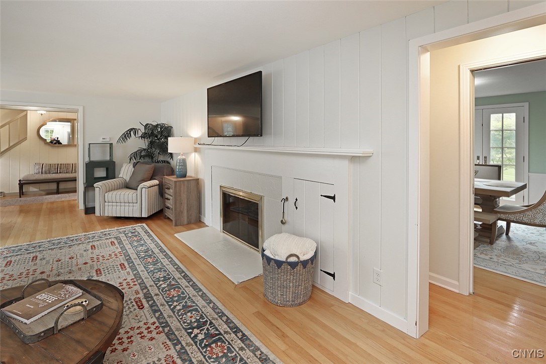 7643 Somerset Lane, Manlius, New York image 6