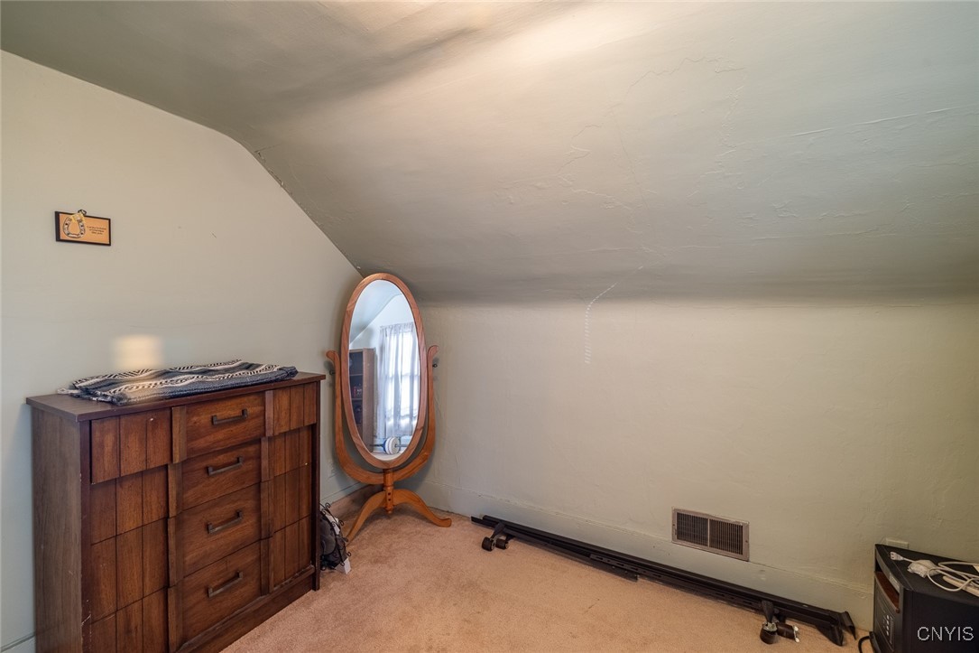358 Green Street, Syracuse, New York image 17