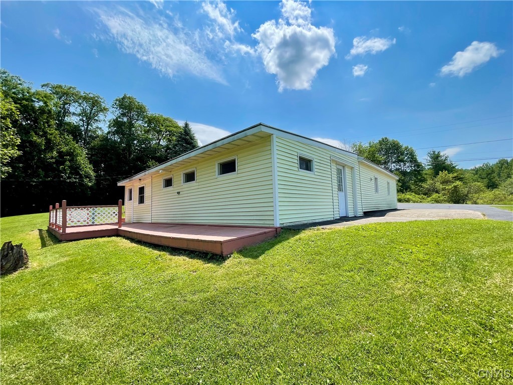 1581 Saunders Road