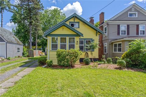 Homes For Sale - 166 Niven Street<br/> Syracuse, NY 13224