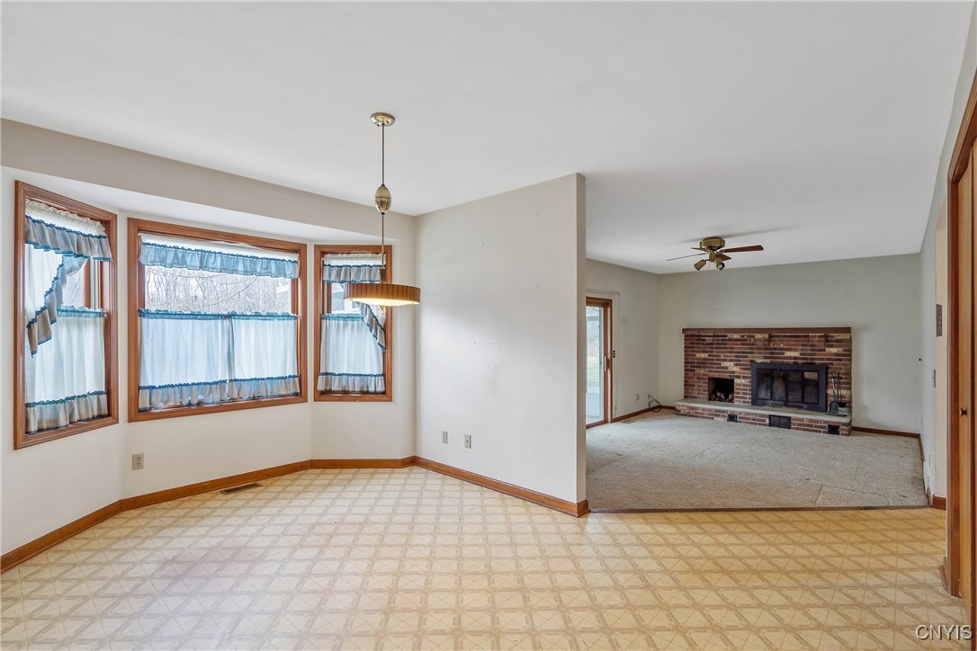 9478 Hawkeye Drive, Cicero, New York image 12