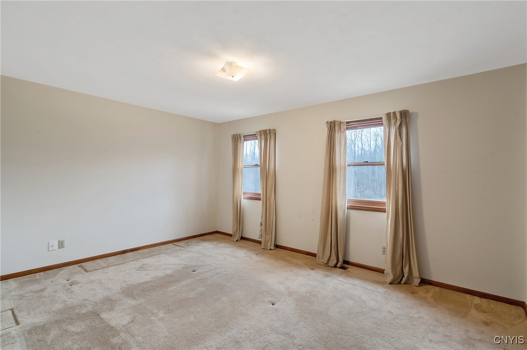 9478 Hawkeye Drive, Cicero, New York image 31