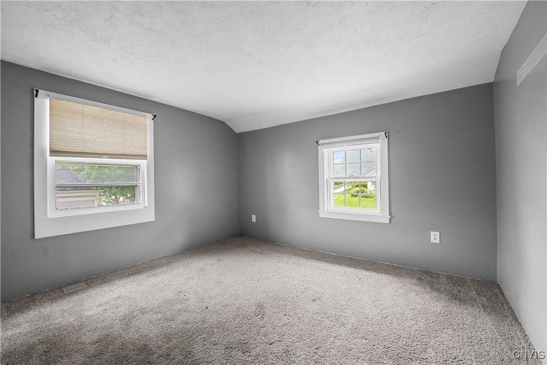 32 S Hamilton Street, Elbridge, New York image 21