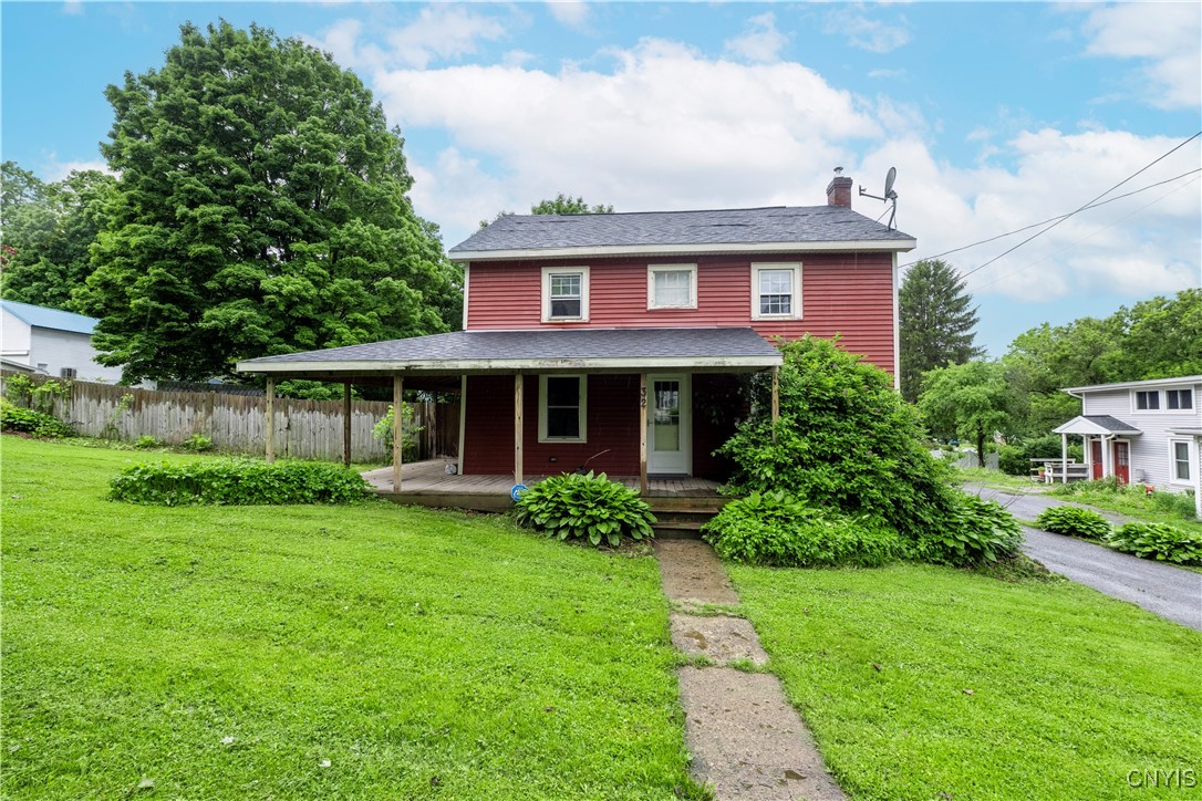 32 S Hamilton Street, Elbridge, New York image 1