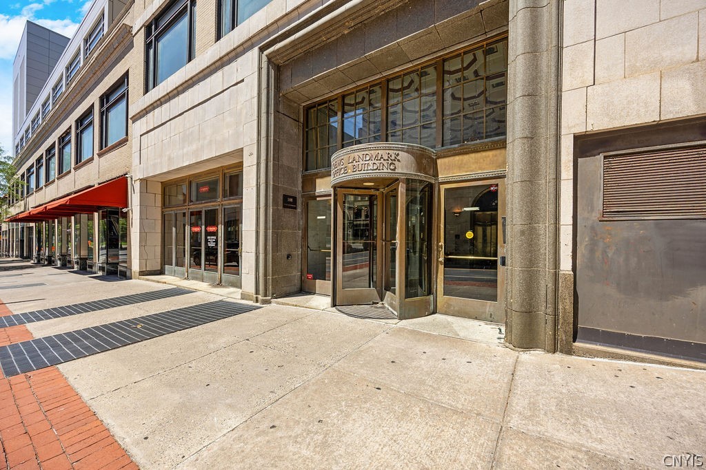 108 W Jefferson Street 703