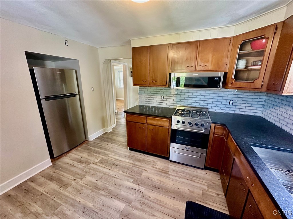 131 Hazelhurst Avenue, Syracuse, New York image 8