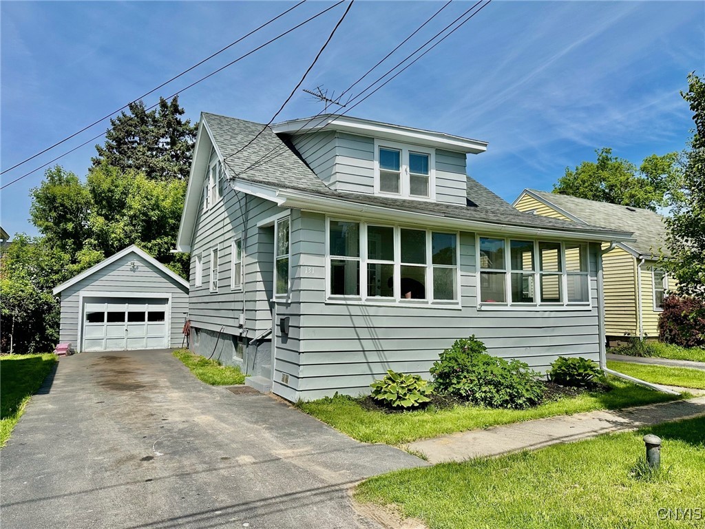 131 Hazelhurst Avenue, Syracuse, New York image 3