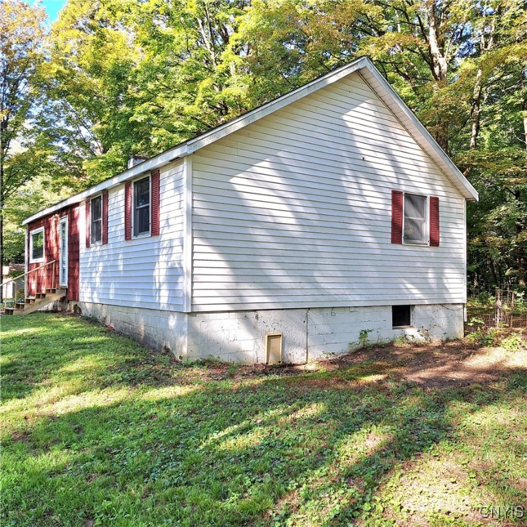 4401 Lee Center Taberg Road