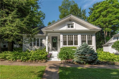 Homes For Sale - 34 Beverly Place<br/> Utica, NY 13501