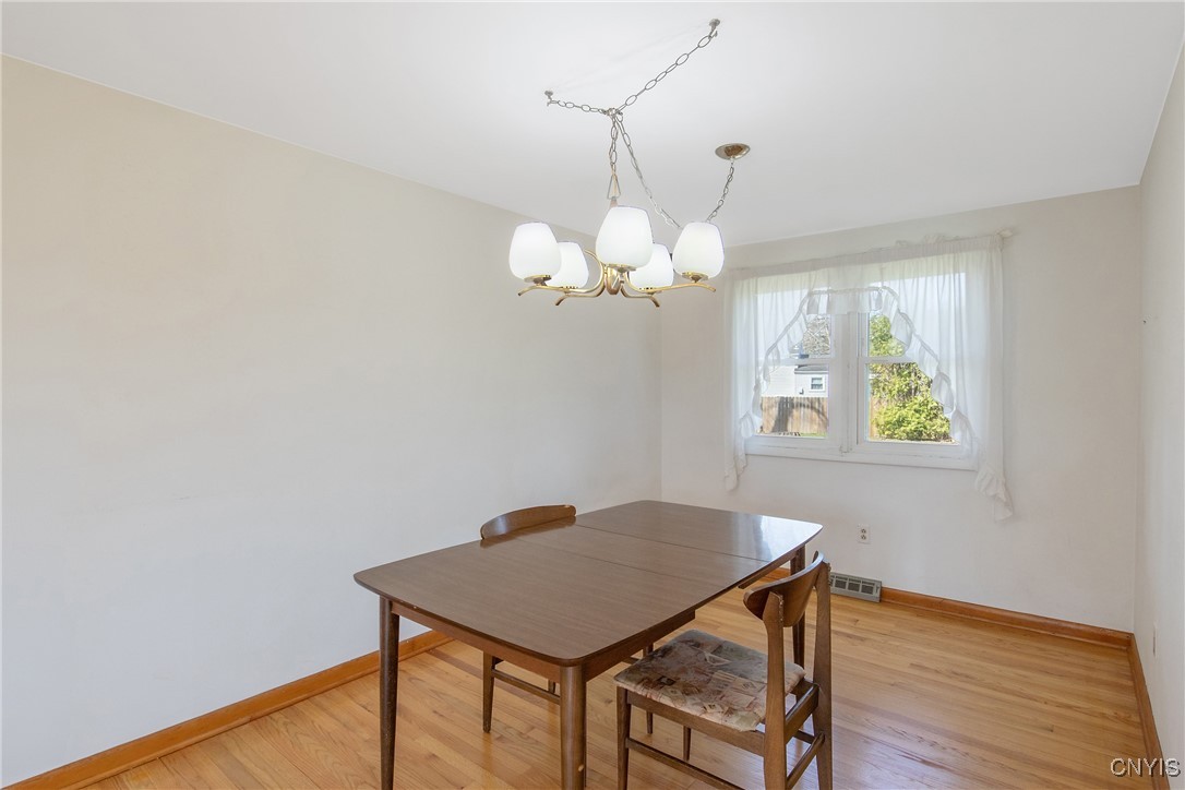 5373 Catalina Circle, Clay, New York image 8