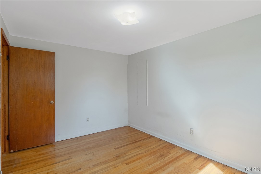 5373 Catalina Circle, Clay, New York image 25