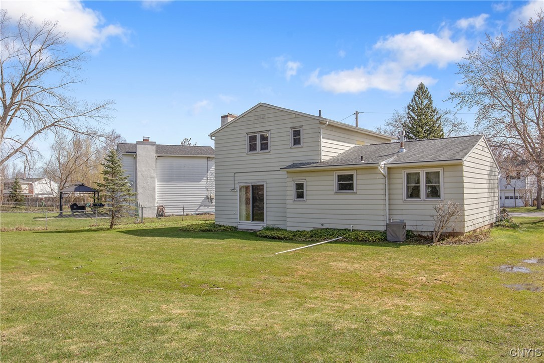 5373 Catalina Circle, Clay, New York image 34