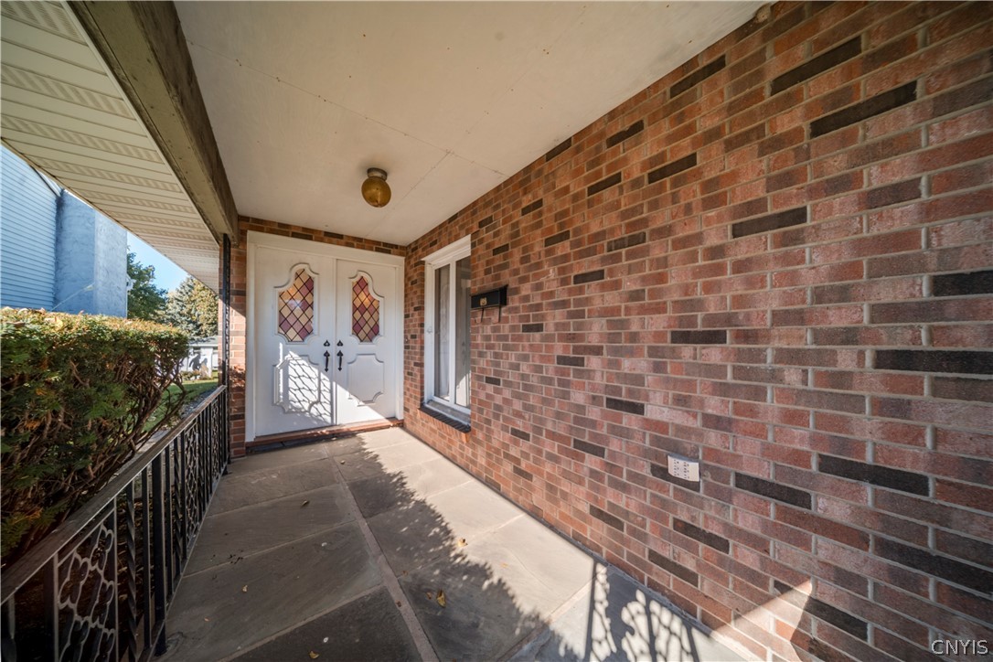 110 Bellshire Lane