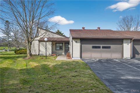 Photo for 740 Village Boulevard S