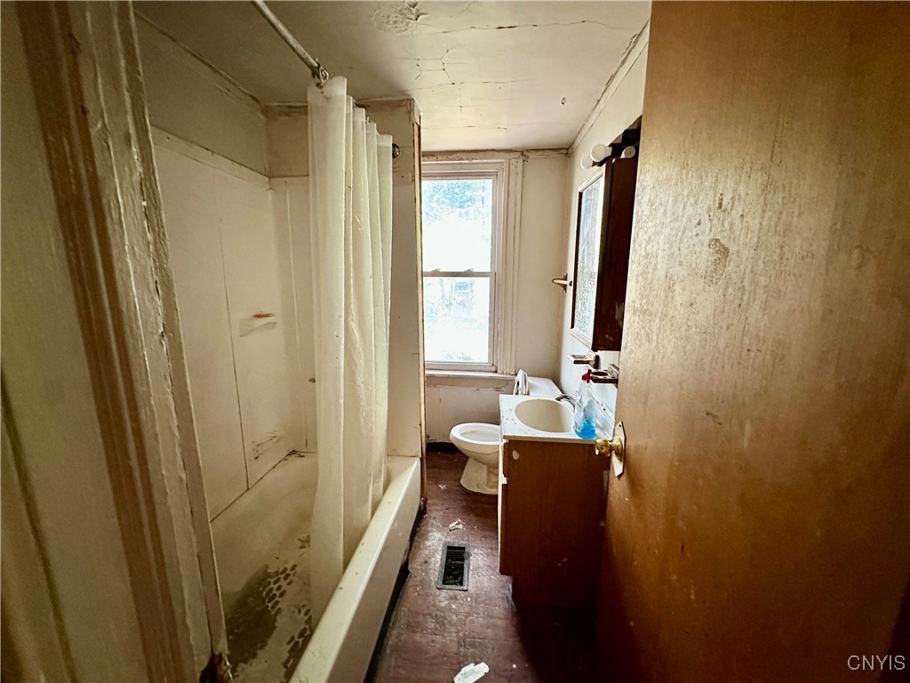 3628 S Salina Street, Syracuse, New York image 23