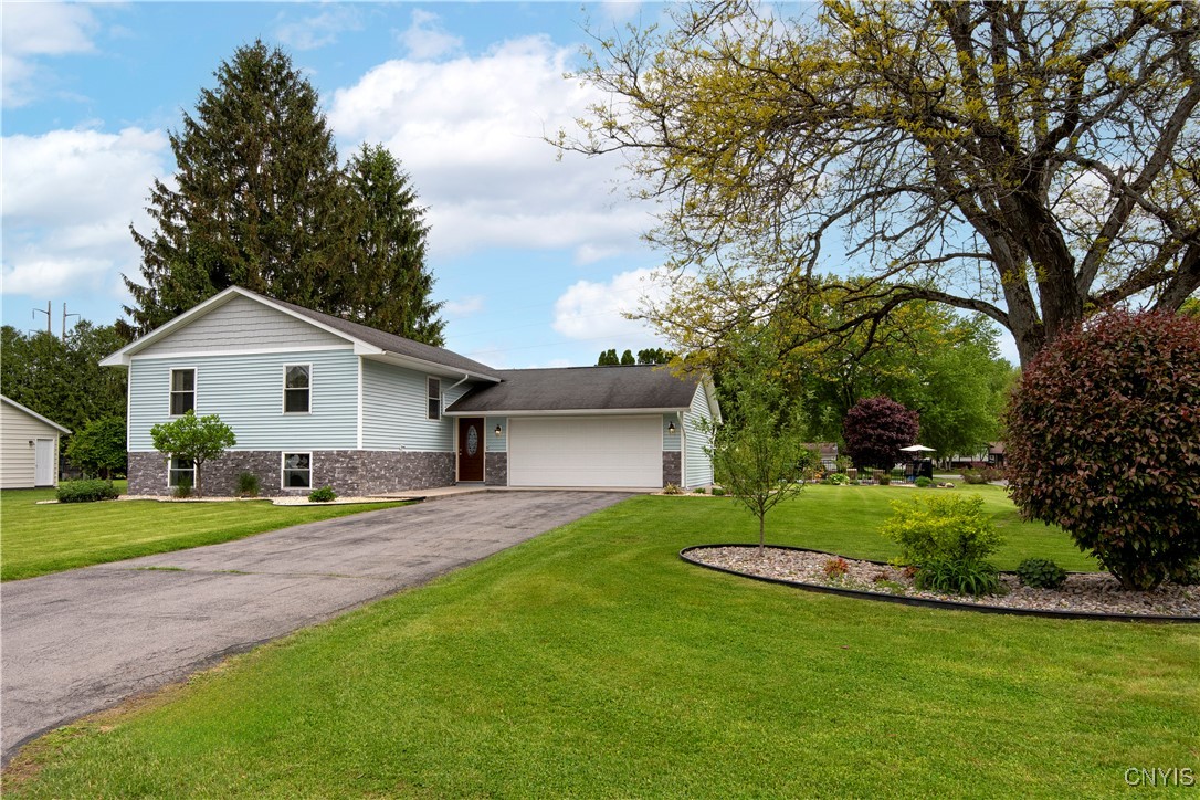 6421 Edgewood Drive