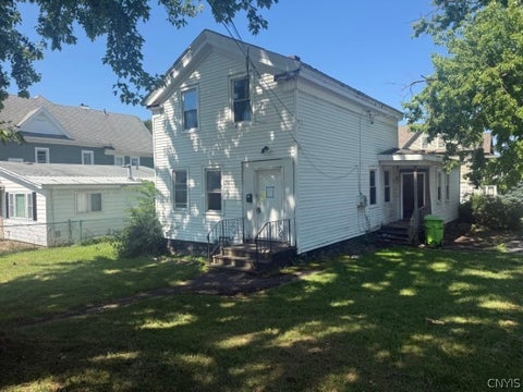 Homes For Sale - 919 Danforth Street<br/> Syracuse, NY 13208