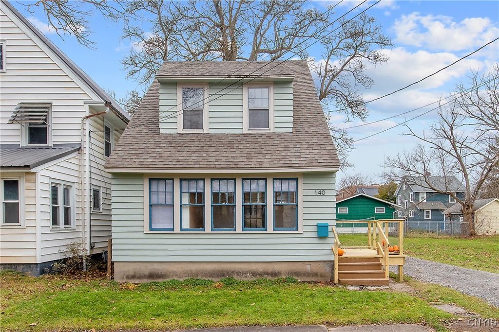 Photo of 140 Ruth Avenue, Syracuse, NY 13210 (MLS # S1652269)