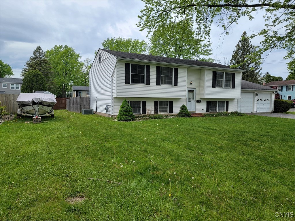 2 Orange Tree Lane, Clay, New York image 2
