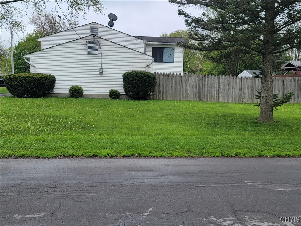 2 Orange Tree Lane, Clay, New York image 6