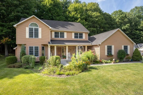 Photo of 412 Hourglass Lane, Lysander, NY 13027 (MLS # S1711528)