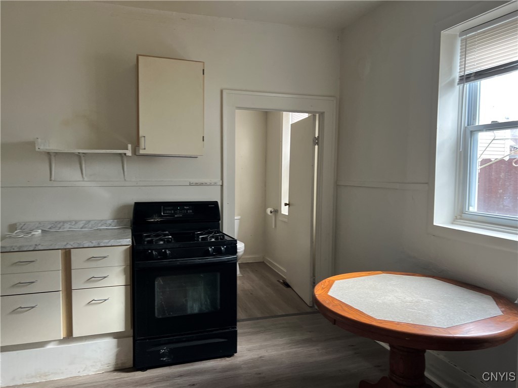 809 Jefferson Avenue