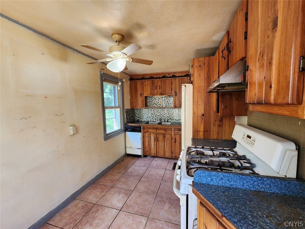 411 Mayberry Road