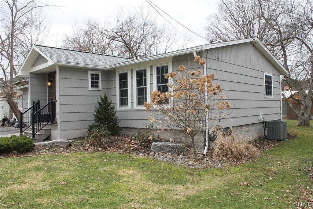 Photo of 1 N Chappell Street, Elbridge, NY 13080 (MLS # S1666456)