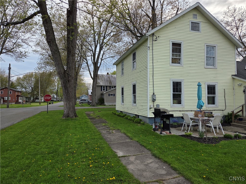 190 S Real Street, Cape Vincent, New York image 3