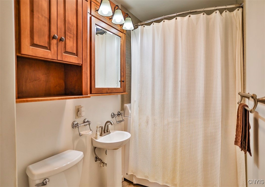 4273 Syracuse Road, Cazenovia, New York image 24