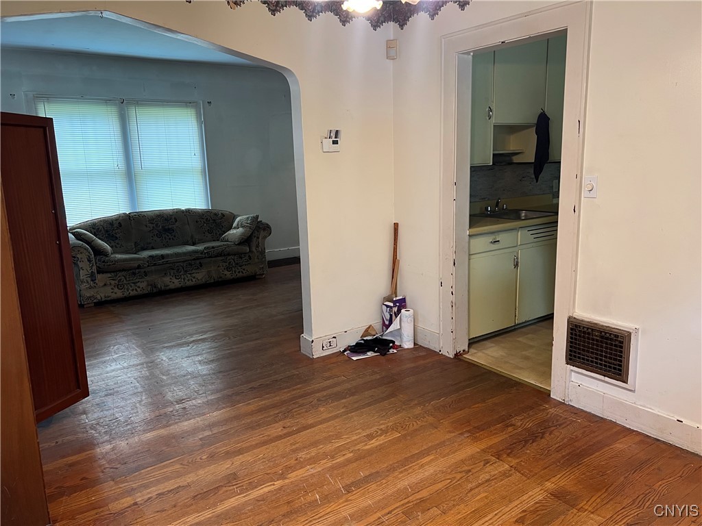 206 Searlwyn Road, Syracuse, New York image 15