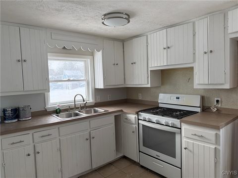 Tiny photo for 215 James Street #1, Lenox, NY 13032 (MLS # S1654875)