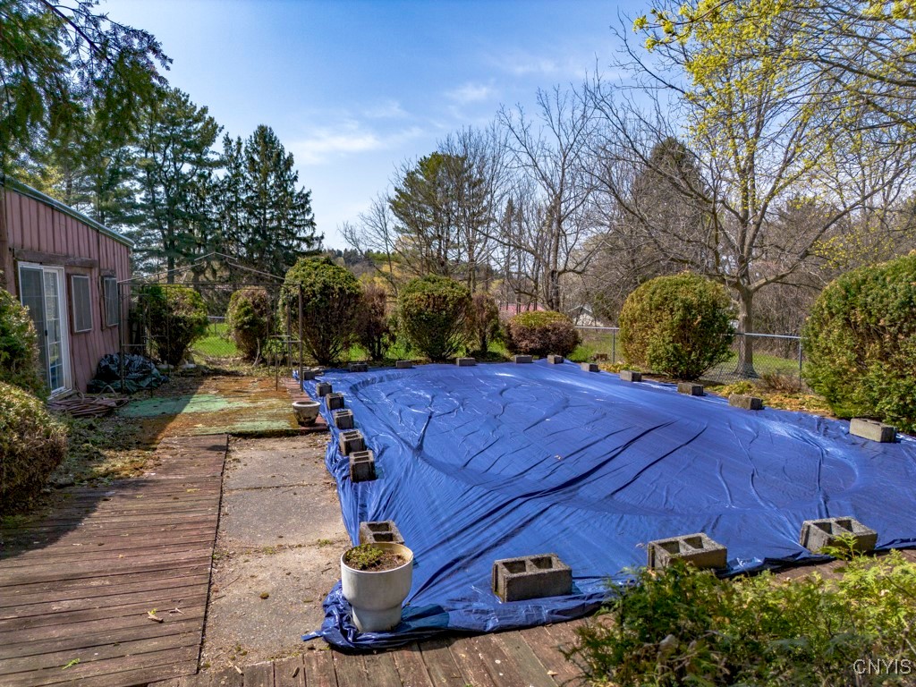 212 Kasson Road, Camillus, New York image 12