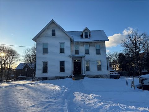 Homes For Sale - 115 North Street<br/> Cayuga County, Auburn, NY 13021